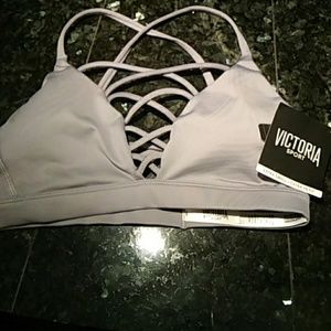 Victoria sport bra